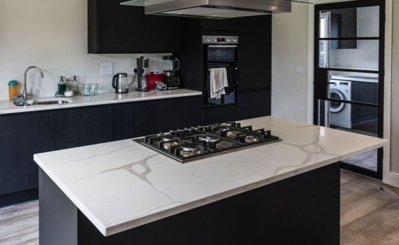 Stéphane Lopes - Pose revêtement mural à Mulhouse